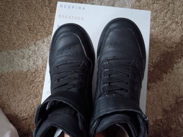 Geox 35-ös fiú cipő