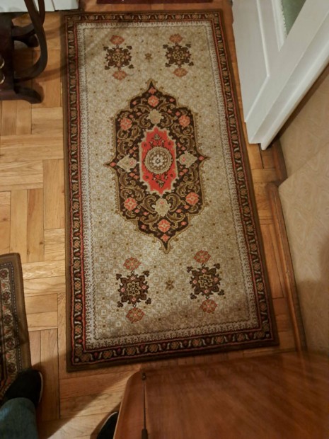 G�pi perzsa sz�nyeg