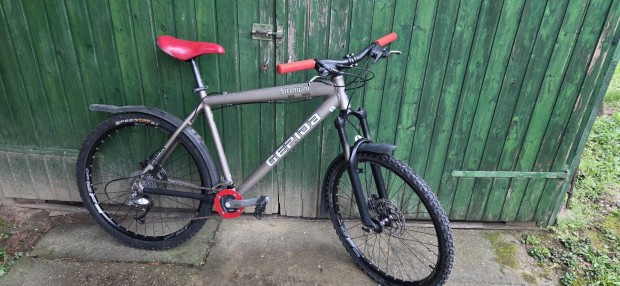 Gepida Sirmium 26" magas fel�p�t�s� mtb ker�kp�r