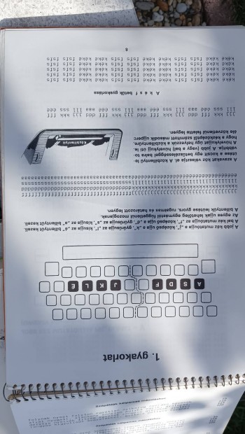 Gépírás tankönyv és szöveggyűjtemény 3 könyv