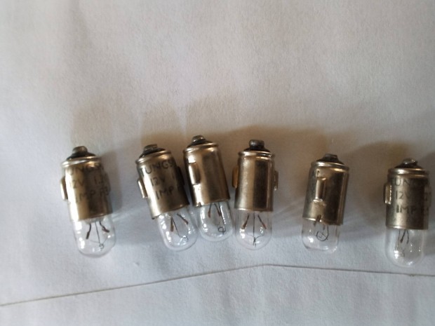 Gpjrm izz 12 V 1,2 W . 30 db. 