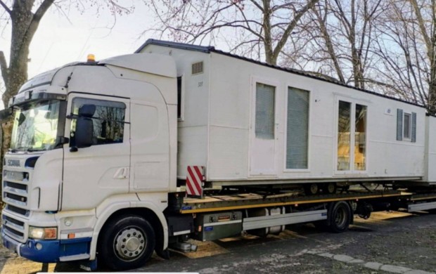 Gépszállítás Mobilház Traktor Daruzás Telepítés Pótkocsi