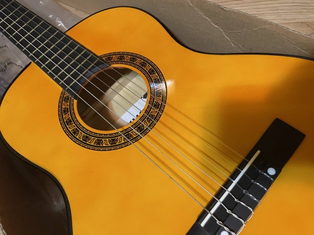 Geryon classic kezdő gitár ,gyerek gitar