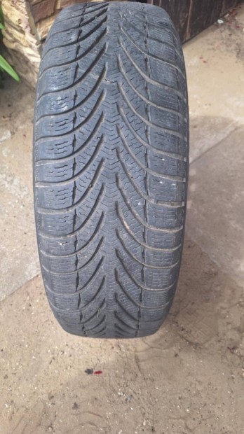 Gf Gudrich tli gumi 195x65x15 toyota avensis felnivel