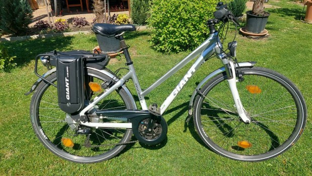 Giant Aspiro Hybrid Ebike Pedelec Elektromos bicikli 