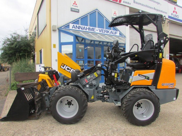 Giant G1500 X-Trahd / 0 üzemóra / Lízing 20%-tól