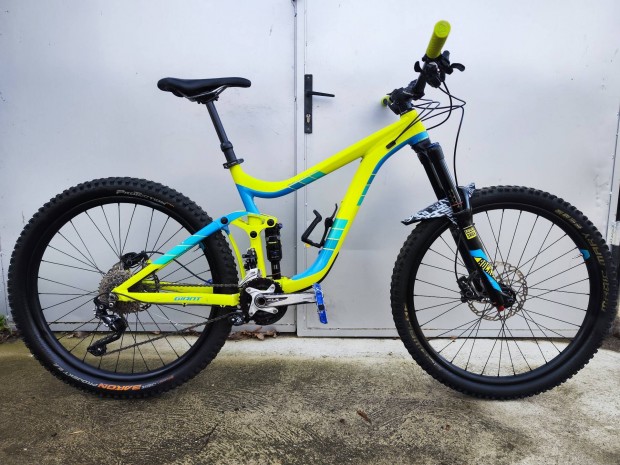 Giant Reign 27.5-es (M) Fully Enduro kerkpr 