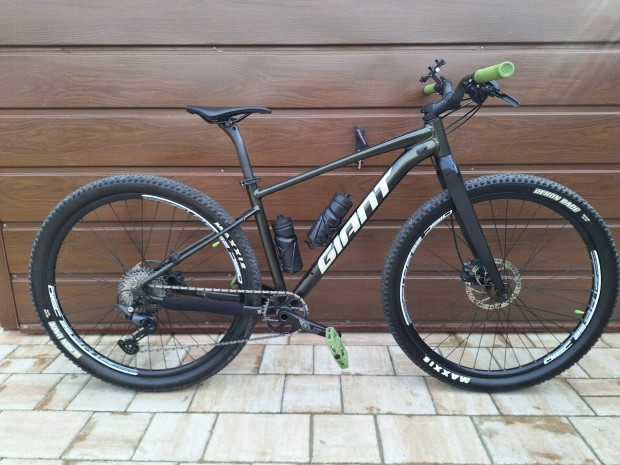 Giant Talon 2022 29" Hardtail