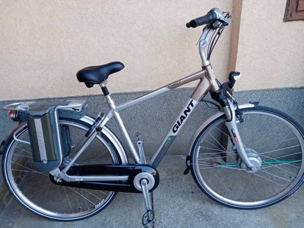Giant elektromos kerékpár pedelec ebike e-bike garanciával