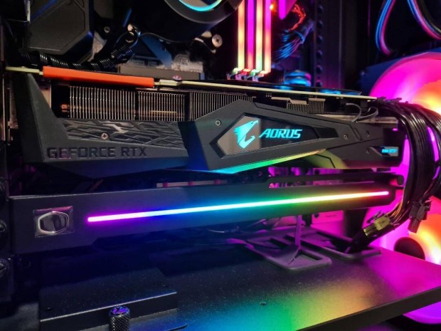 Gigabyte Aorus Radeon RX 5700 XT 8GB Gddr6 256bit led Videokrtya