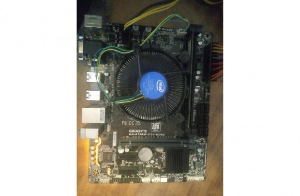 Gigabyte B150M-D2V alaplap, i3-6100 cpu s 8 Gb DDR3