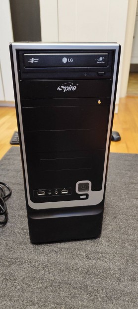 Gigabyte B450M Gaming alaplapos PC