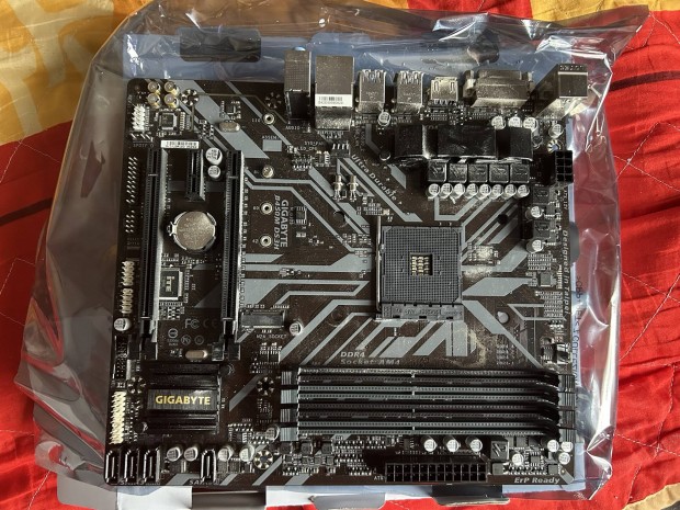 Gigabyte B450m Ds3-h alaplap