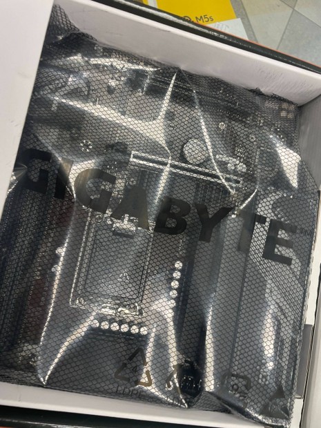 Gigabyte B760M alaplap j 6h jtlls!