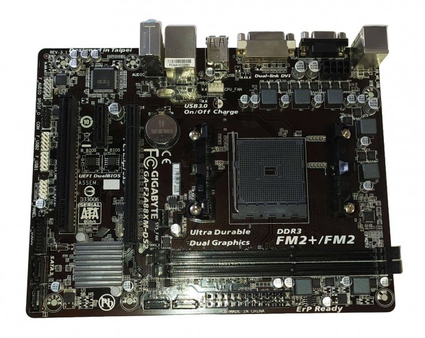 Gigabyte GA-F2A88XM-DS2 alaplap FM2 / FM2+