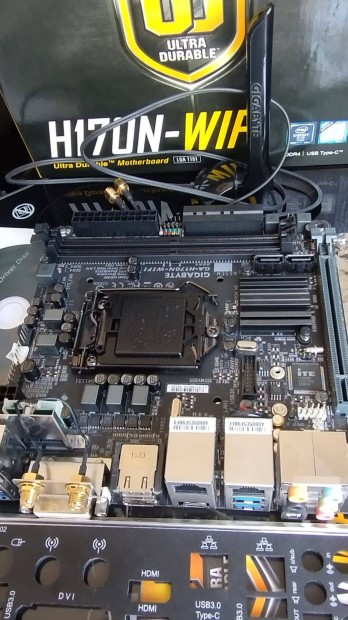 Gigabyte GA-H170N-WIFI DDR4 LGA1151 M2 alaplap