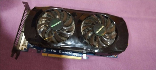 Gigabyte GF Gtx460 OC 1GB 256bit Gddr5