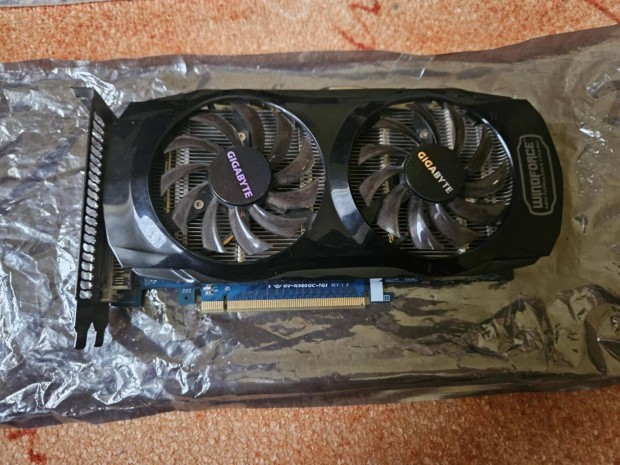 Gigabyte GF Gtx560 Ti OC 1GB 256bit Gddr5