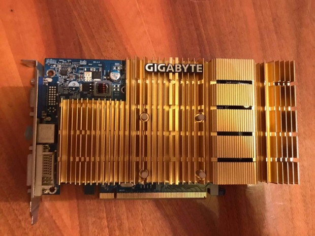 Gigabyte GV-RX155256D-RH Pcie videokrtya