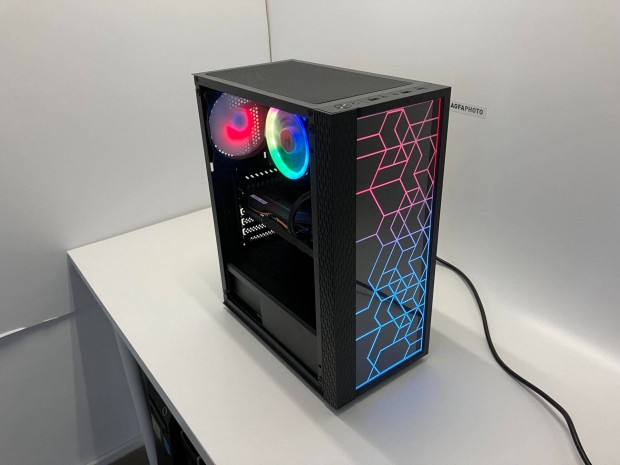 Gigabyte Gamer PC: Ryzen 5 4500/Rtx 2060 Super 8Gb/512 SSD/ 16Gb Ram