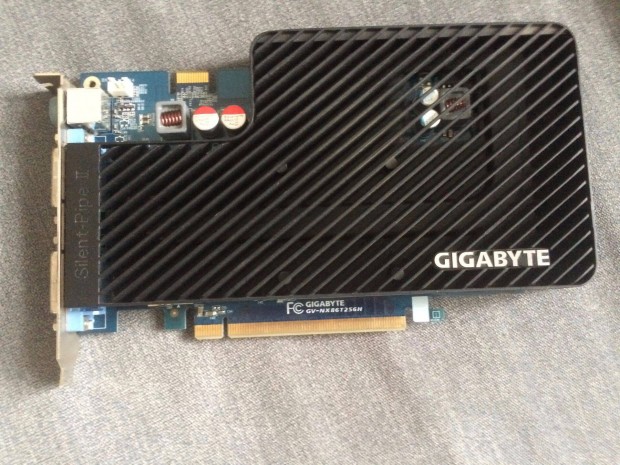 Gigabyte Nvidia Geforce 8600 Gt 256 MB Gddr3 passzv htssel