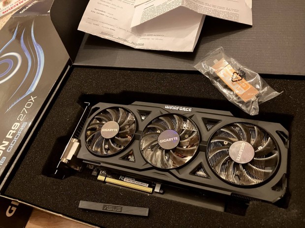 Gigabyte Radeon R9 270X 4GB Windforce