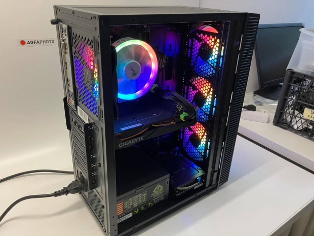 Gigabyte Ryzen Gaming PC: Rtx 2060 Super 8Gb / 16Gb Ram / 512Gb SSD