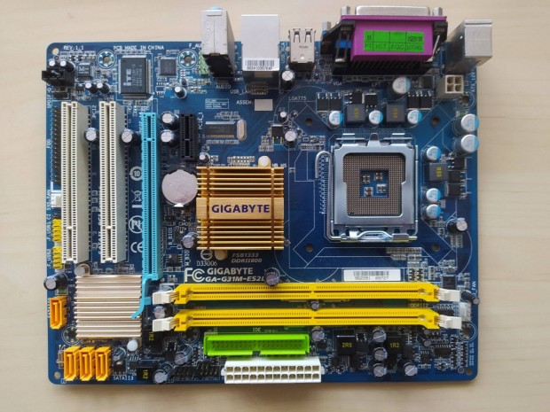 Gigabyte matx alaplap s775 lga775