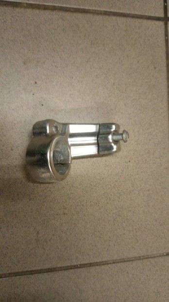 Gilera DNA 50 korm�ny konzol jobb