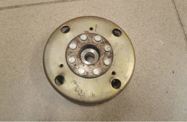 Gilera DNA 50 lendker�k