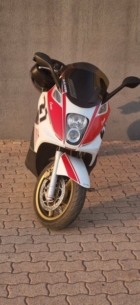 Gilera GP800