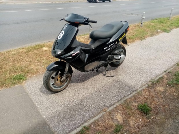 Gilera Runner 2t karbis