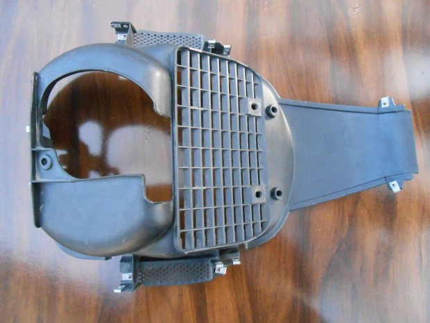 Gilera Runner 50 FX Hűtő védő idom 00825
