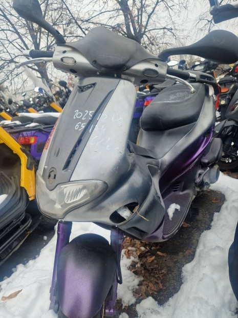 Gilera Runner bont�sban.