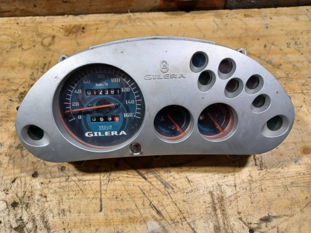 Gilera Runner m�szerfal