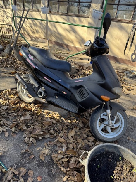 Gilera runner