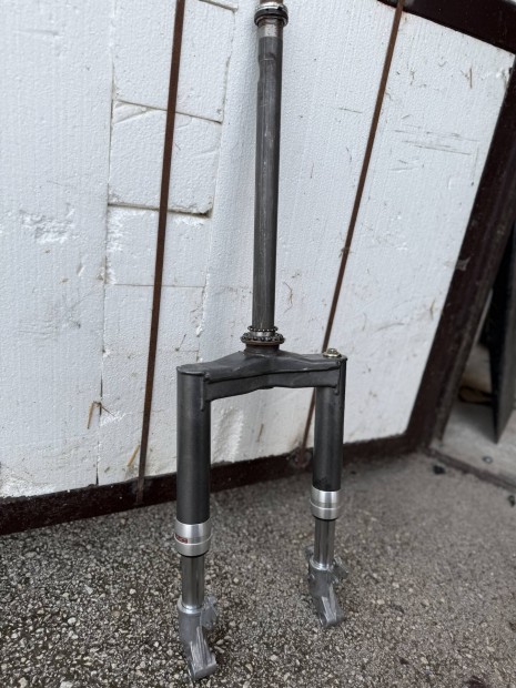 Gilera runner 50 feluj�tott els� teleszk�p