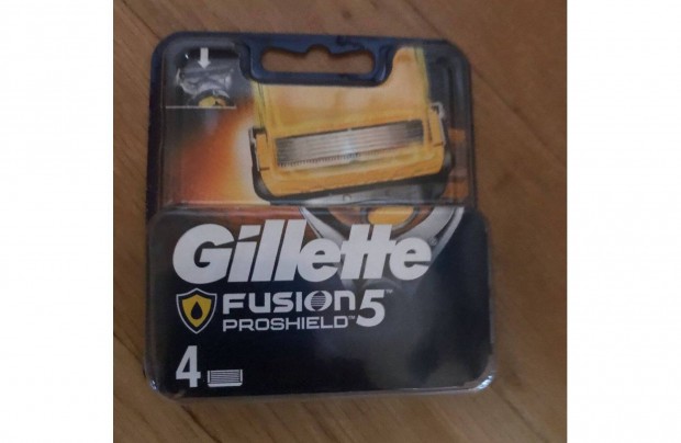 Gillette Fusion Proshield 4db-os borotvabett