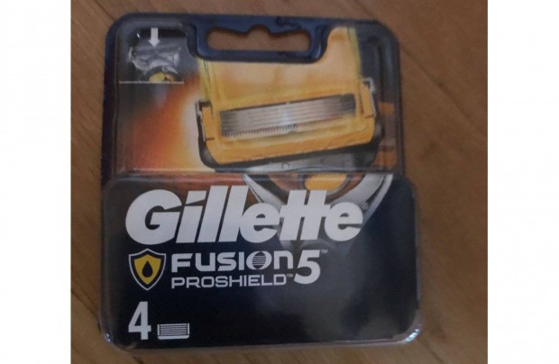 Gillette Fusion Proshield borotvabett 4 db-os