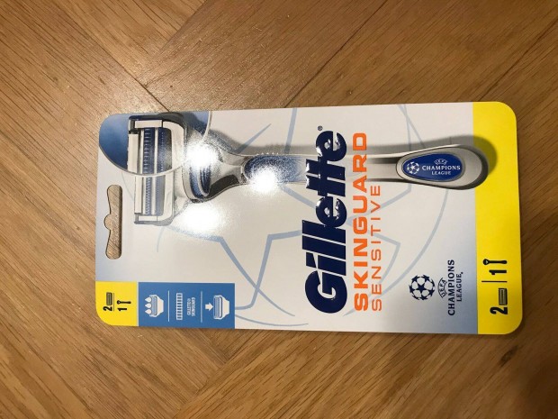 Gillette Skinguard Sensitive manulis borotva 2 db borotvabetttel