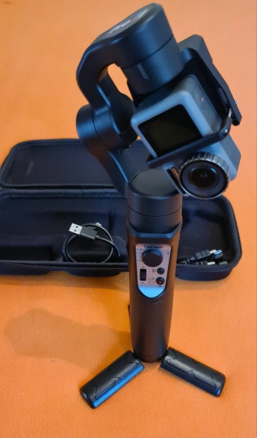 Gimbal stabiliztor akcikamkhoz 