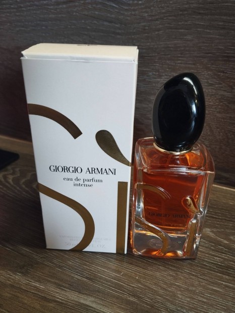 Giorgio Armani Si Intense parfm