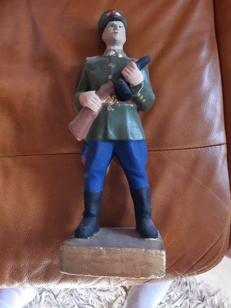 Gipsz szobor kb 30cm