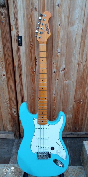 Gitr Bluerock Stratocaster