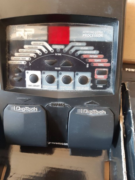 Gitr Kiegszt Digitech RP 70 multieffekt processor Elad