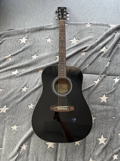 Gitár + Pengető + Táska
