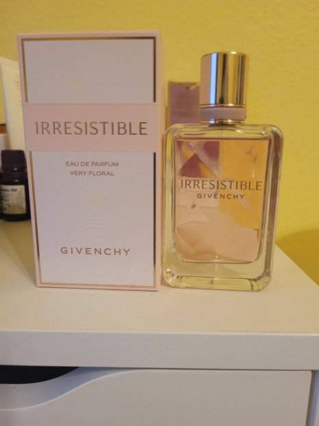 Givenchy Irresistible very floral edp 50 ml