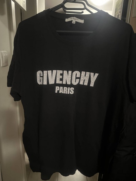Givenchy fels 