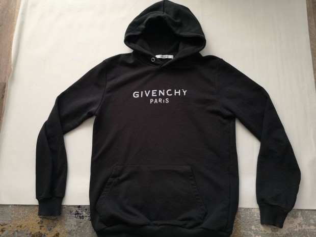 Givenchy kapucnis pulver M mret