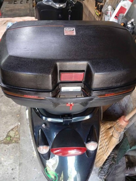 Givi 36 literes monokey doboz